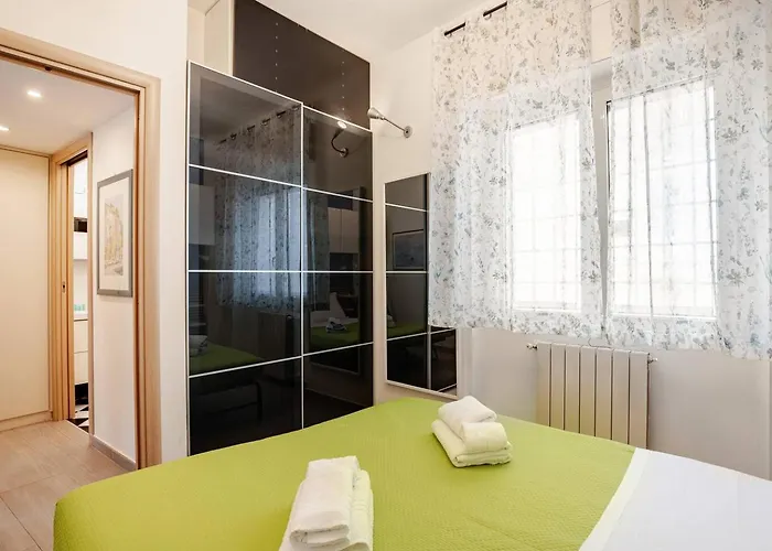 Gemelli - Black&white Urban Loft Apartment Rom