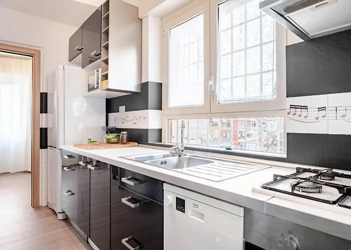 Gemelli - Black&white Urban Loft * Rom